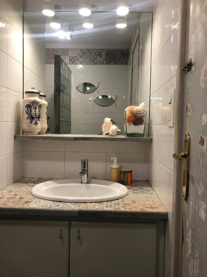 Villa Tutu Llar Us Turistic Amposta Esterno foto